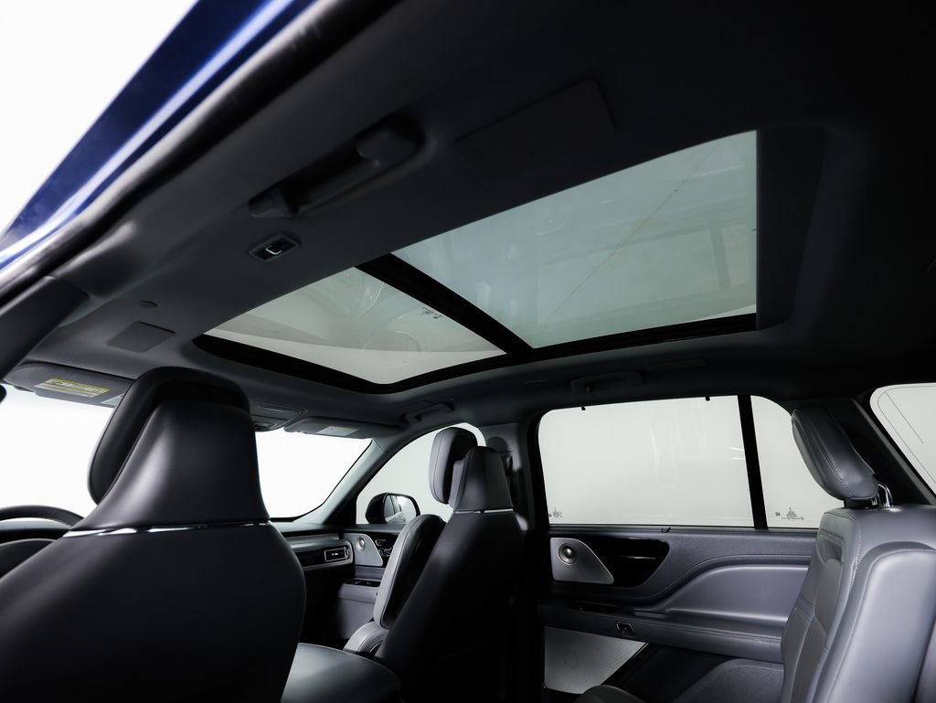 Used 2020 Lincoln Aviator Grand Touring w/ Equipment Group 302A image 22