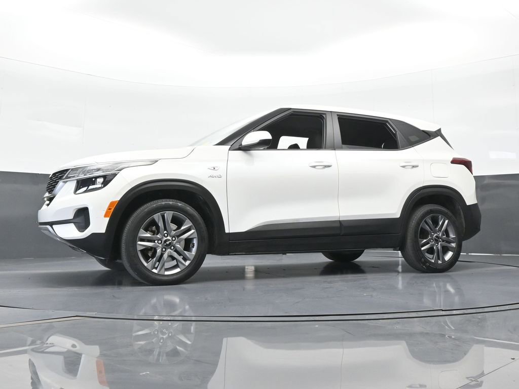 Used 2022 Kia Seltos LX image 49