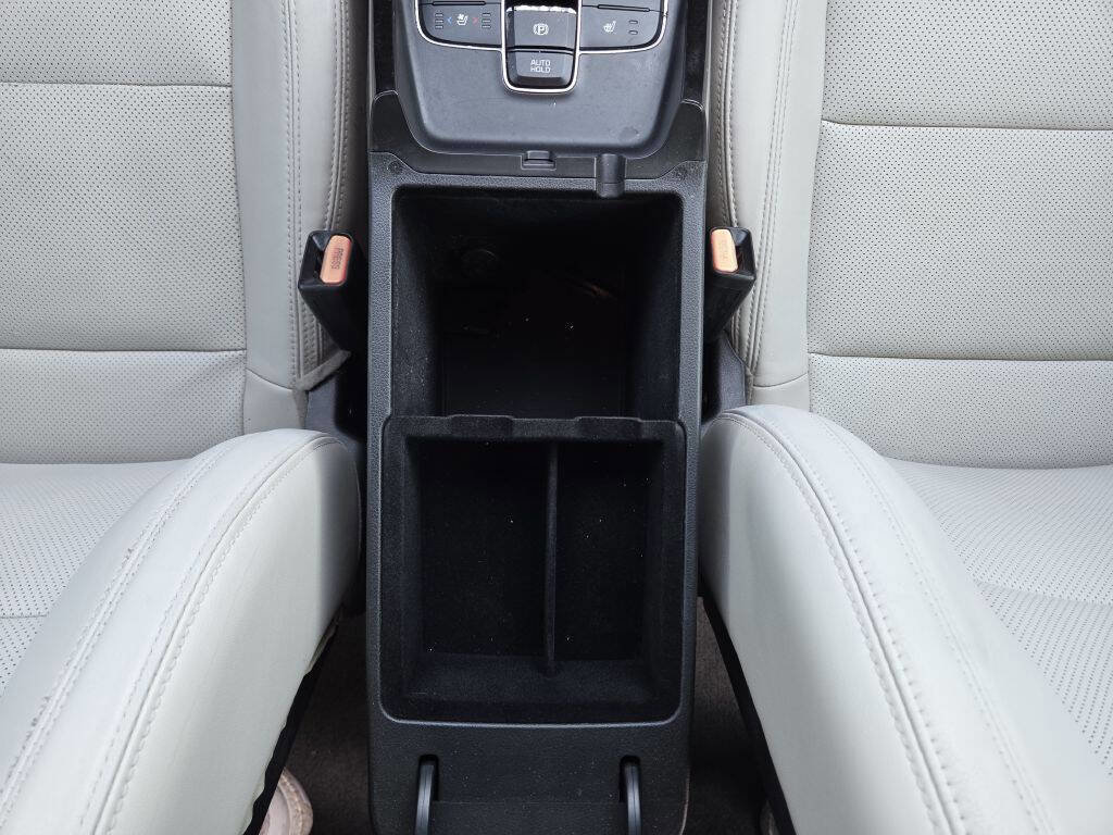 Used 2014 Kia Cadenza Premium w/ Technology Package image 44