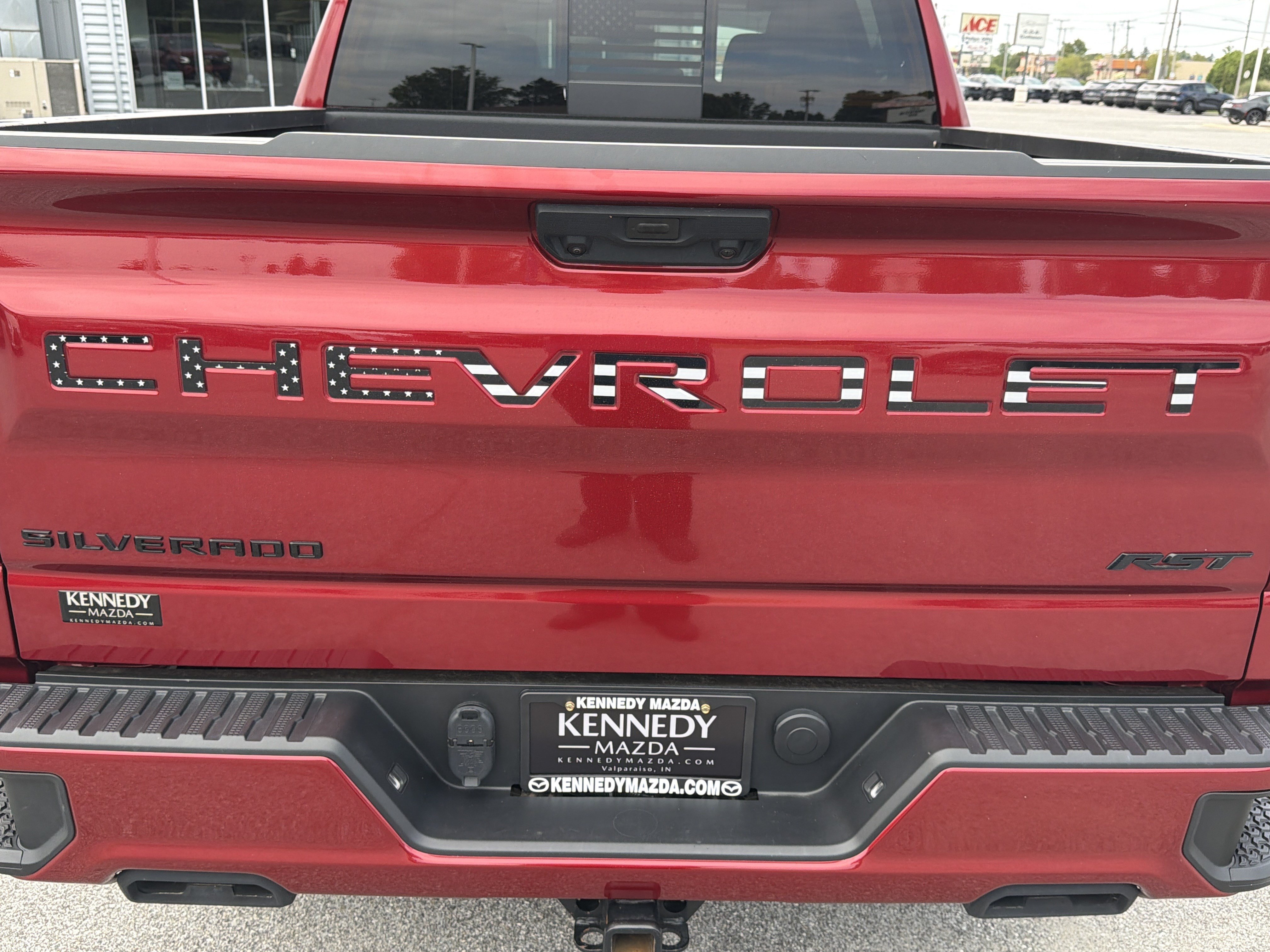 Used 2025 Chevrolet Silverado 1500 RST AWD/4WD image 6