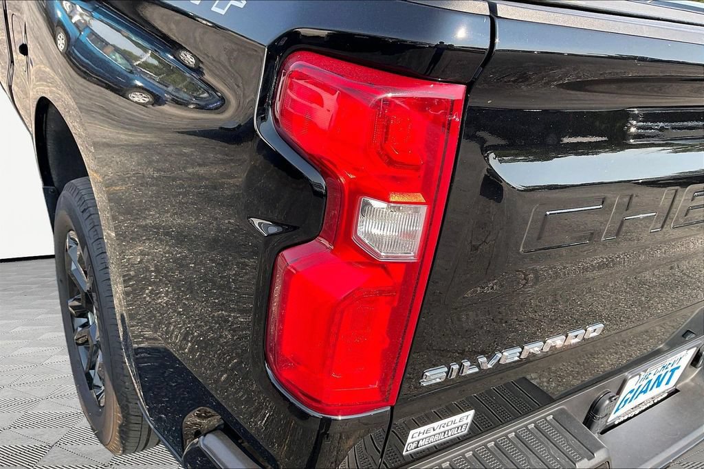 Used 2024 Chevrolet Silverado 1500 RST w/ Convenience Package II AWD/4WD image 27