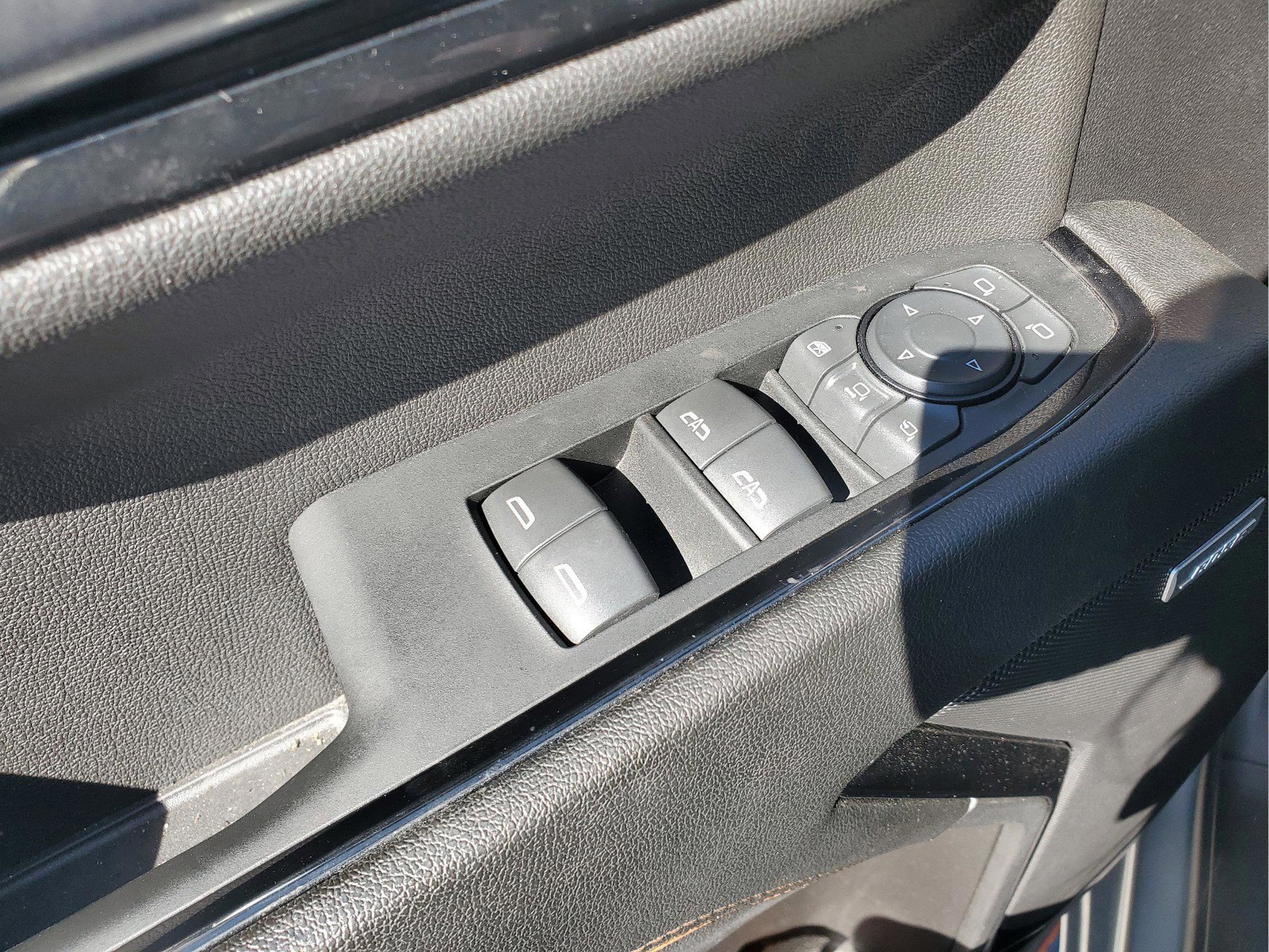 Used 2024 GMC Sierra 2500 AT4 w/ AT4 Premium Plus Package image 17