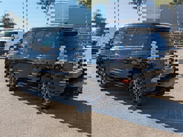 Used 2016 Lexus GX 460 w/ Premium Package image 4