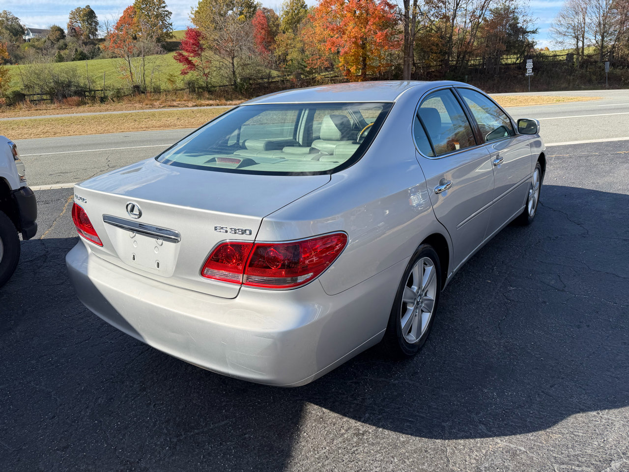 Used 2005 Lexus ES 330 image 6