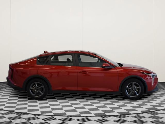 Used 2025 Kia K4 image 2