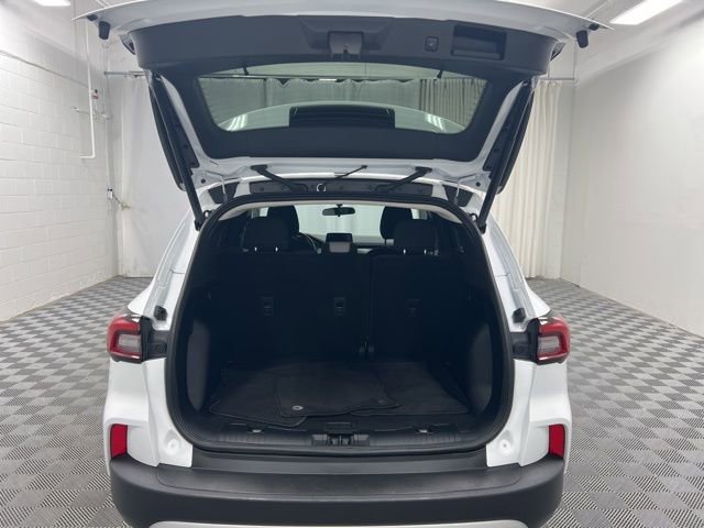 Used 2023 Ford Escape Active image 8
