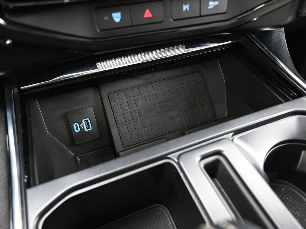 Certified 2022 Ford F150 Lightning Platinum image 17