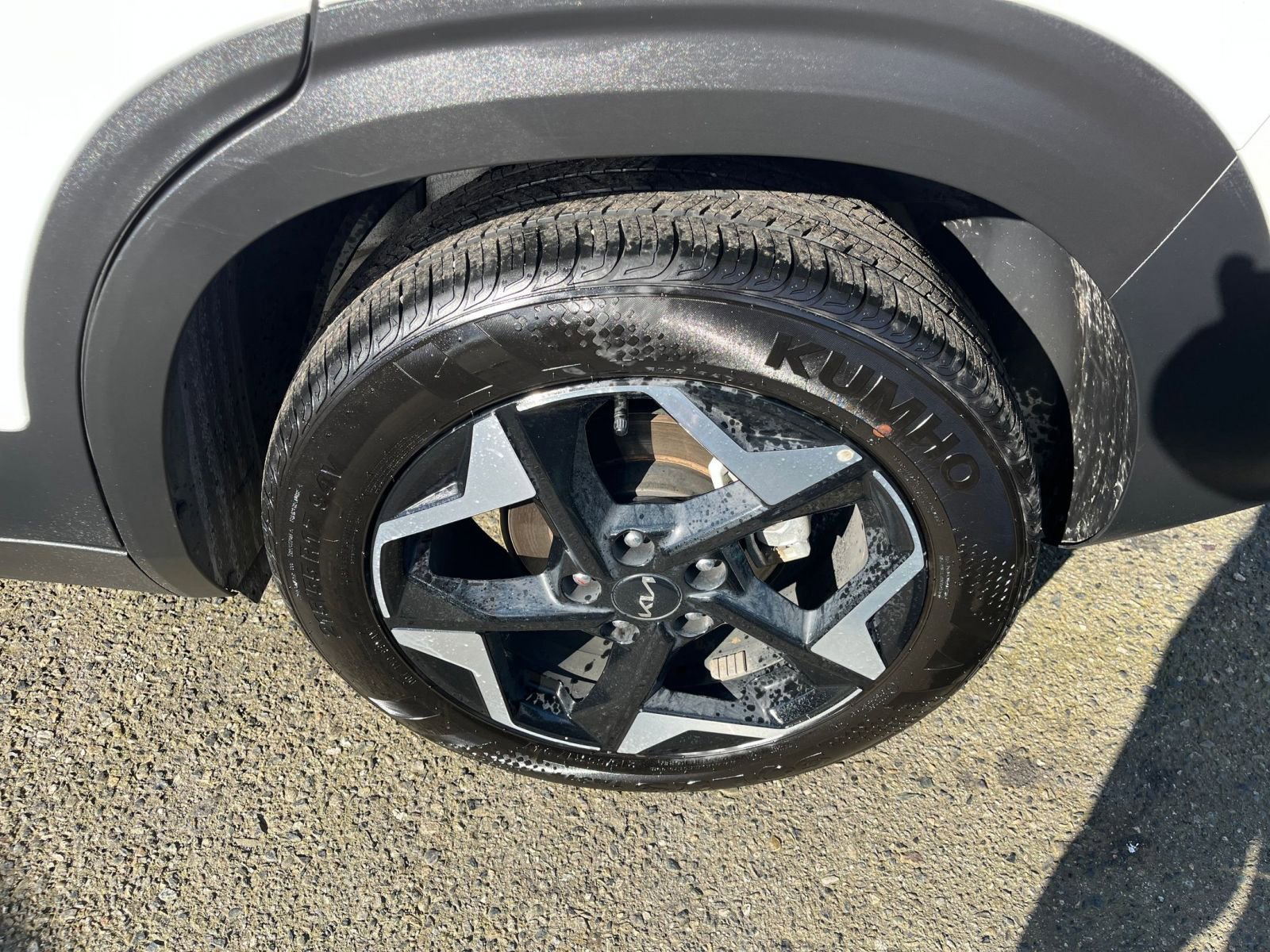 Used 2025 Kia Seltos S image 32