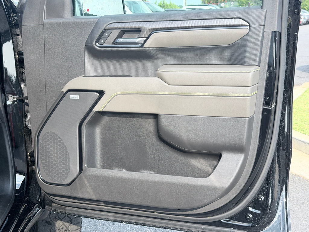 Used 2024 Chevrolet Silverado 1500 ZR2 AWD/4WD image 30