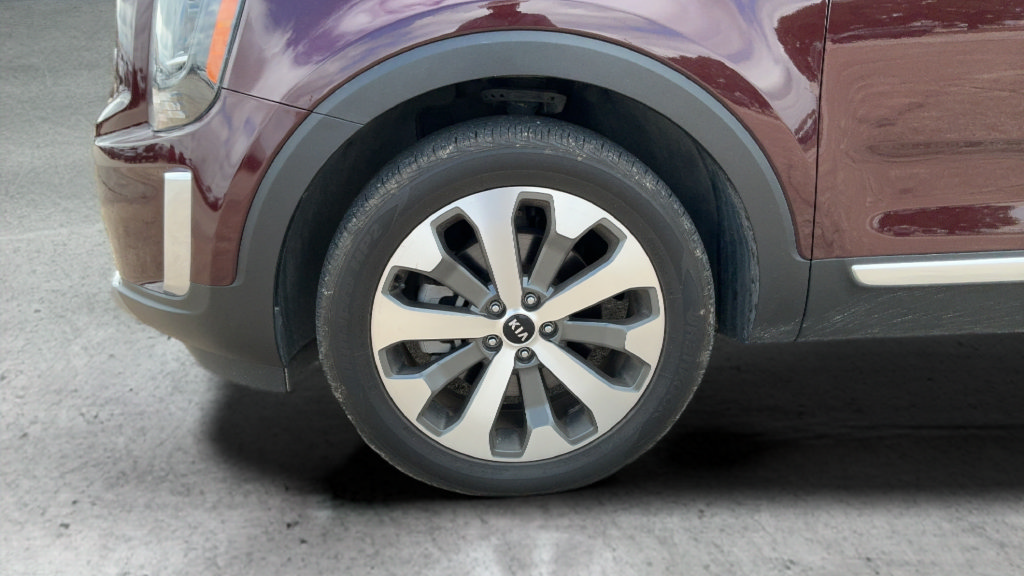 Used 2020 Kia Telluride S FWD image 25