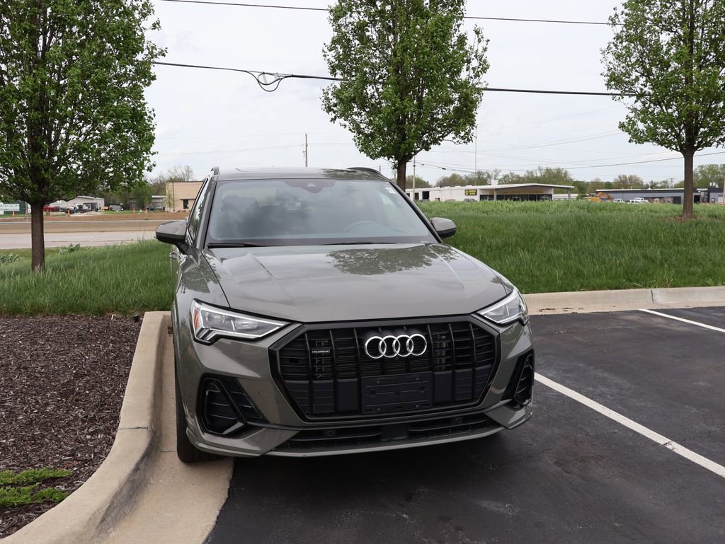 Used 2024 Audi Q3 2.0T Premium Plus image 4