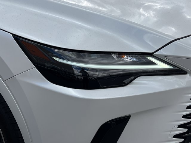 Used 2025 Lexus RX 350 Premium w/ Accessory Package FWD image 14