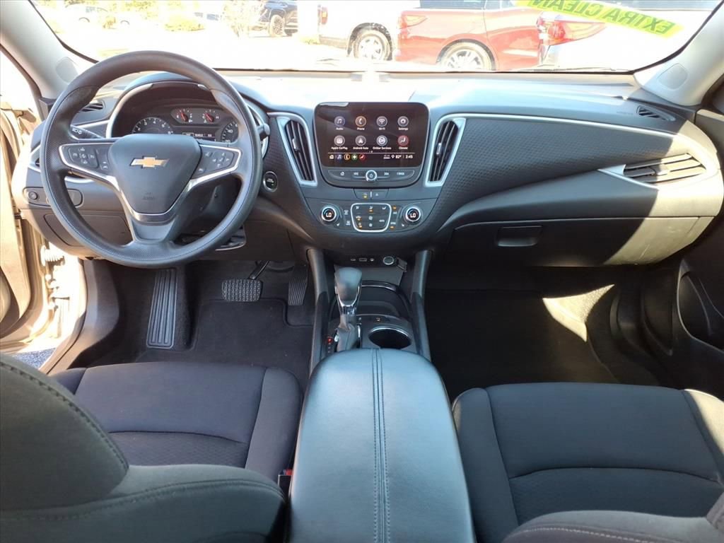 Used 2024 Chevrolet Malibu LT image 7
