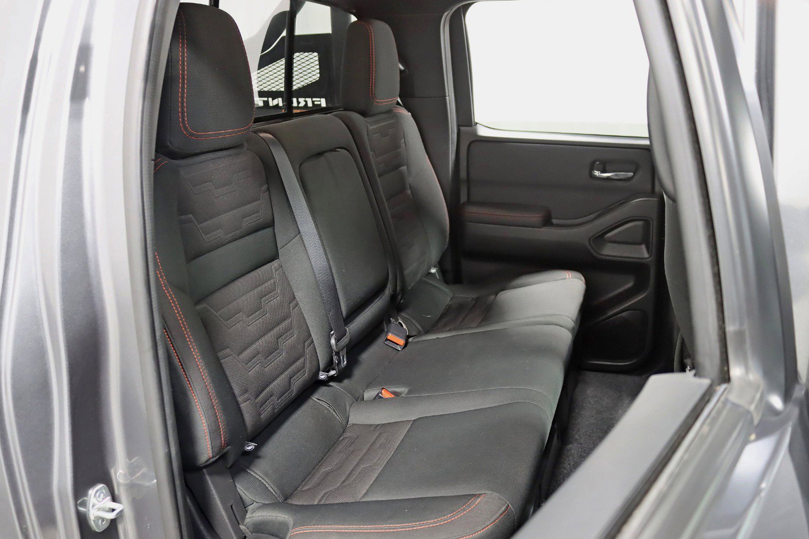 Used 2022 Nissan Frontier PRO-4X AWD/4WD image 28