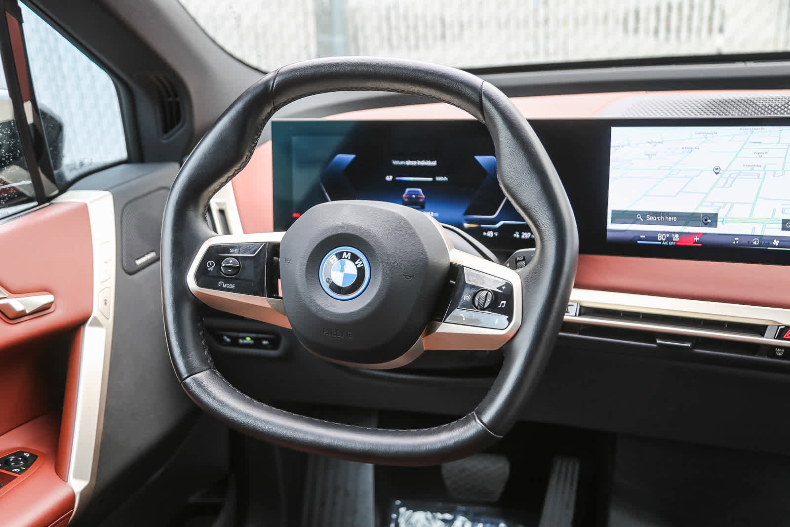 Used 2025 BMW iX xDrive50 w/ Premium Package image 11