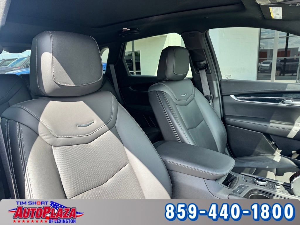 Used 2024 Cadillac XT5 Premium Luxury FWD image 47