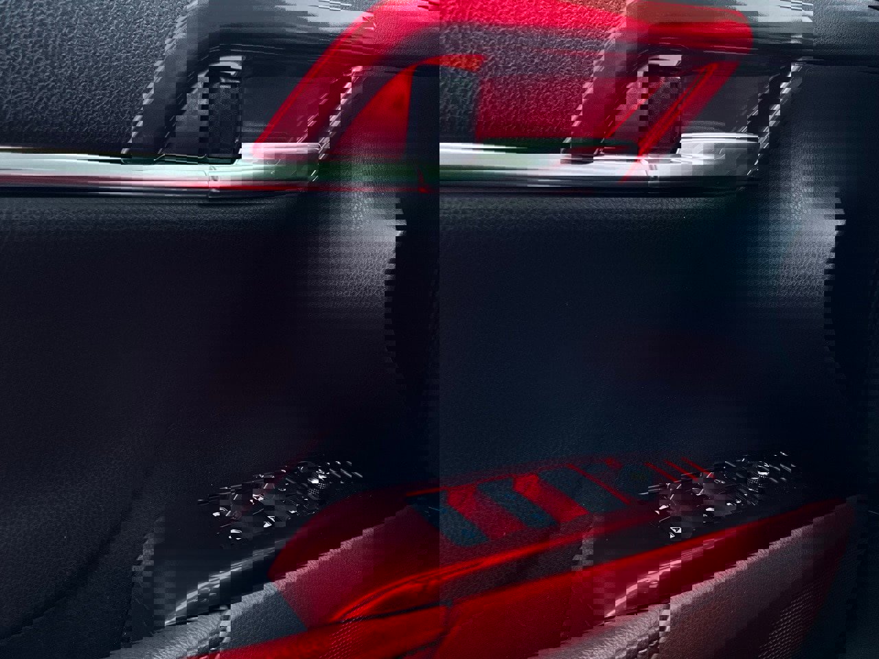 Used 2020 Toyota Camry XSE image 21