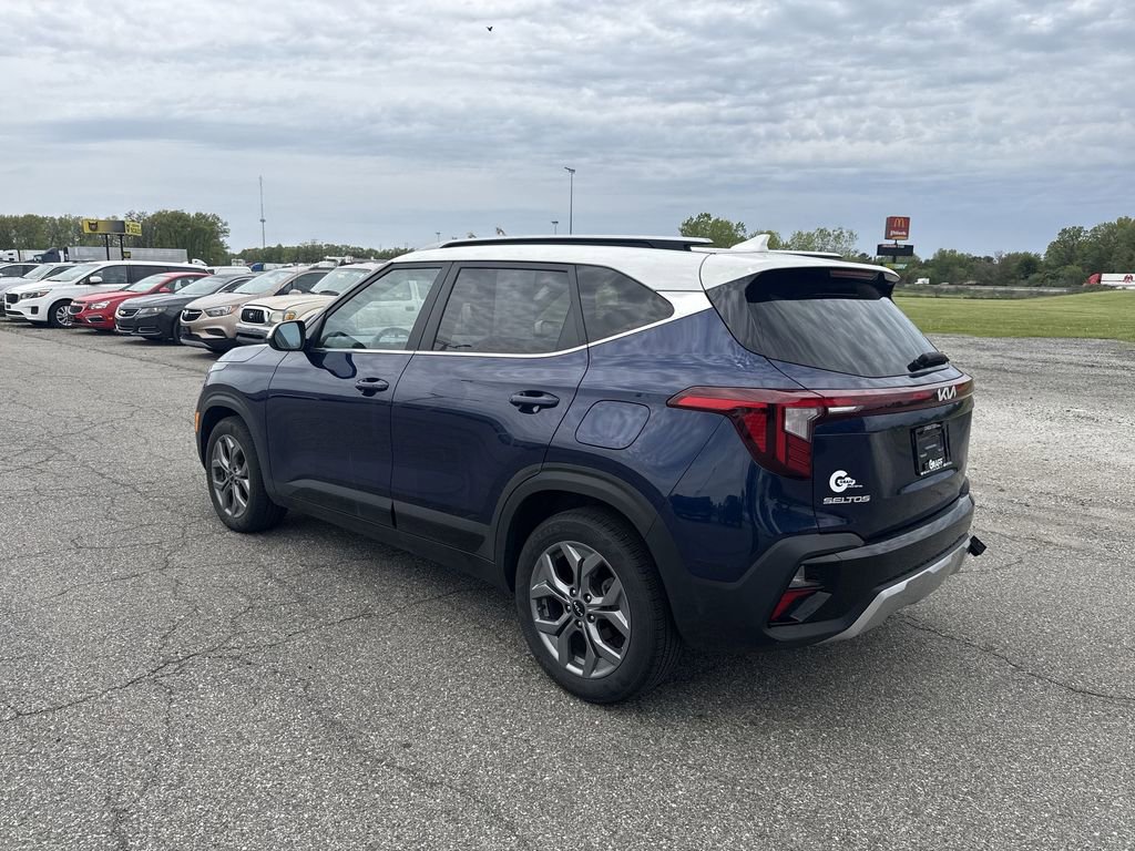 Used 2024 Kia Seltos S FWD image 6