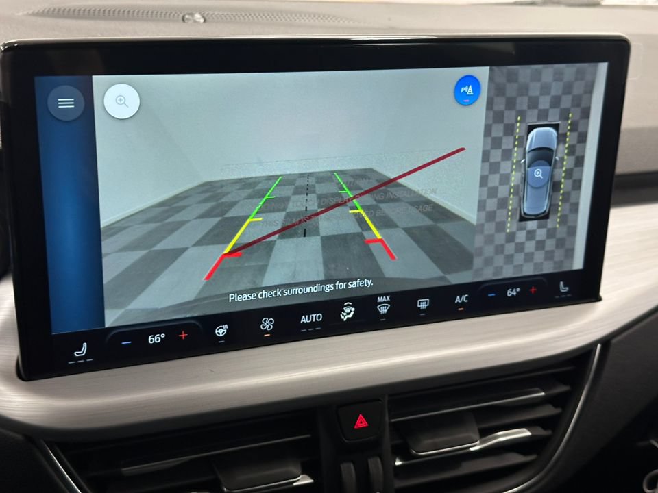 New 2025 Ford Escape SE w/ PHEV Premium Package FWD image 26