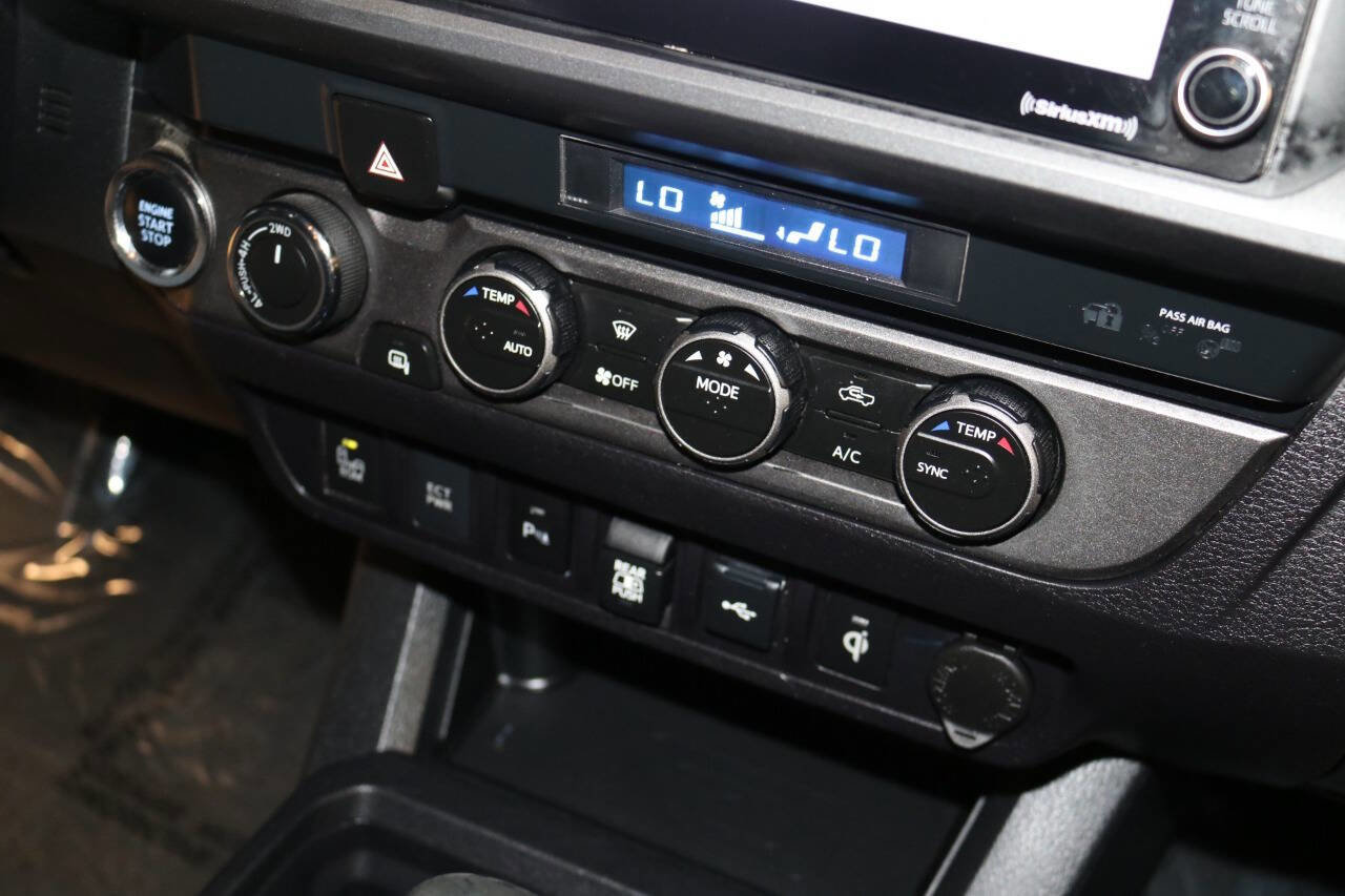Used 2022 Toyota Tacoma TRD Off-Road image 37