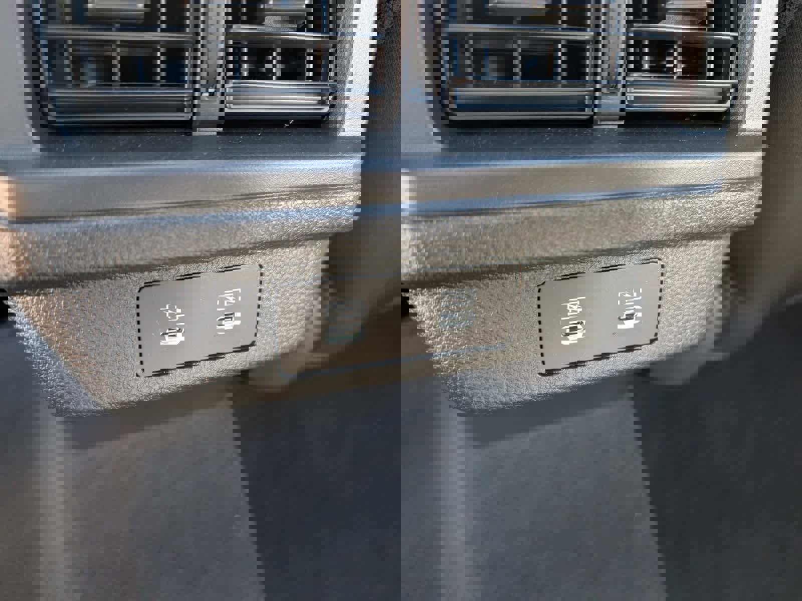 Certified 2025 Honda Accord Sport image 13