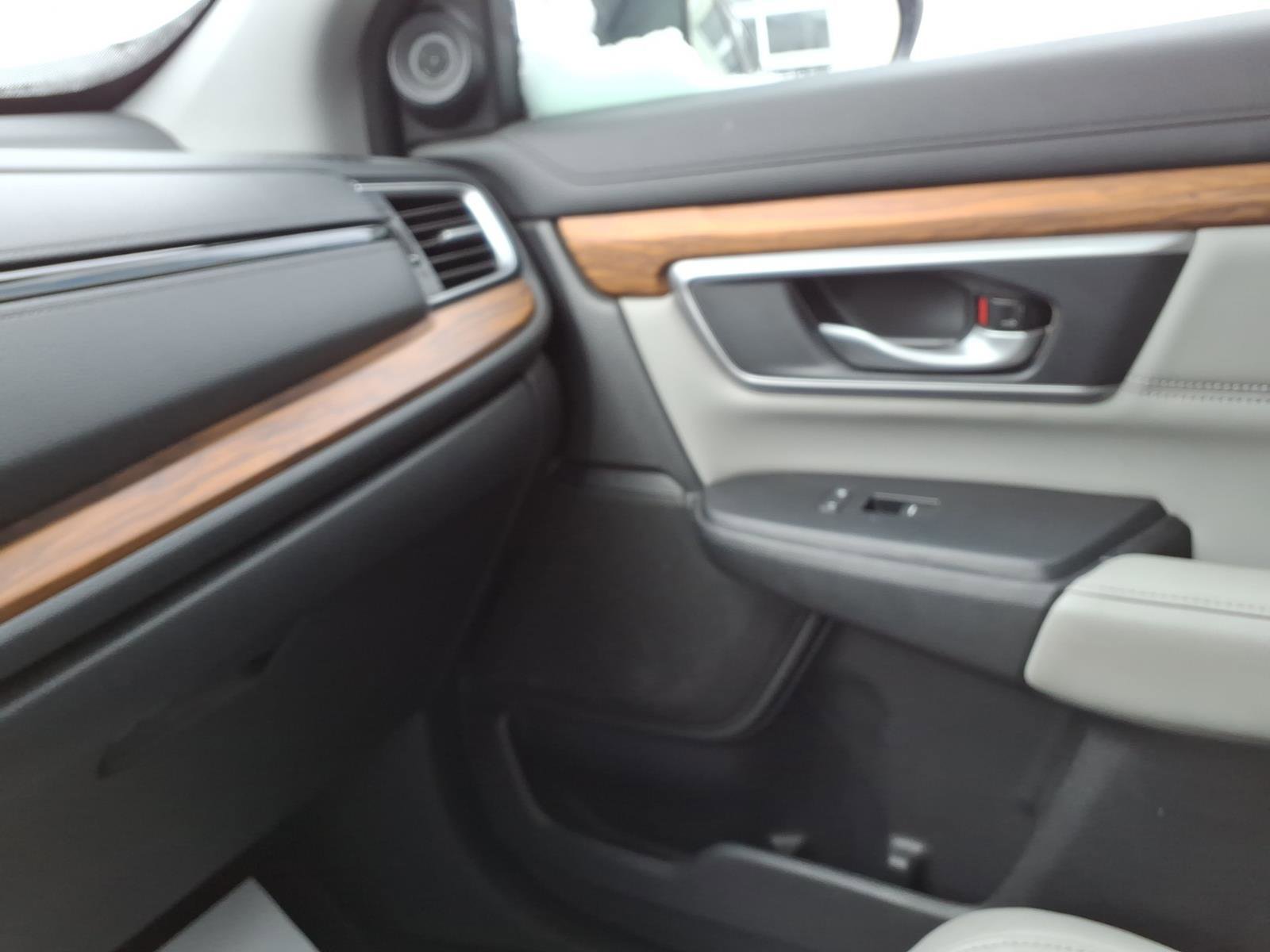 Certified 2020 Honda CR-V Touring image 30