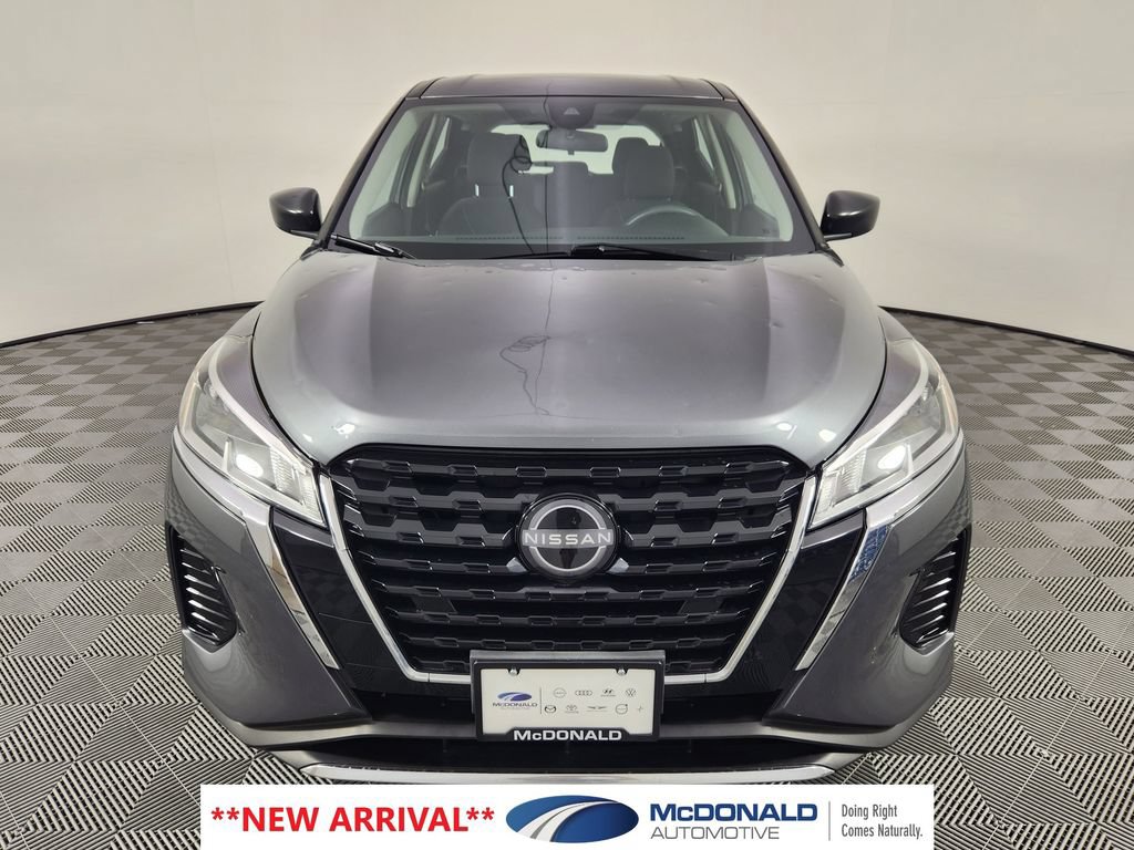 Used 2022 Nissan Kicks S FWD image 8