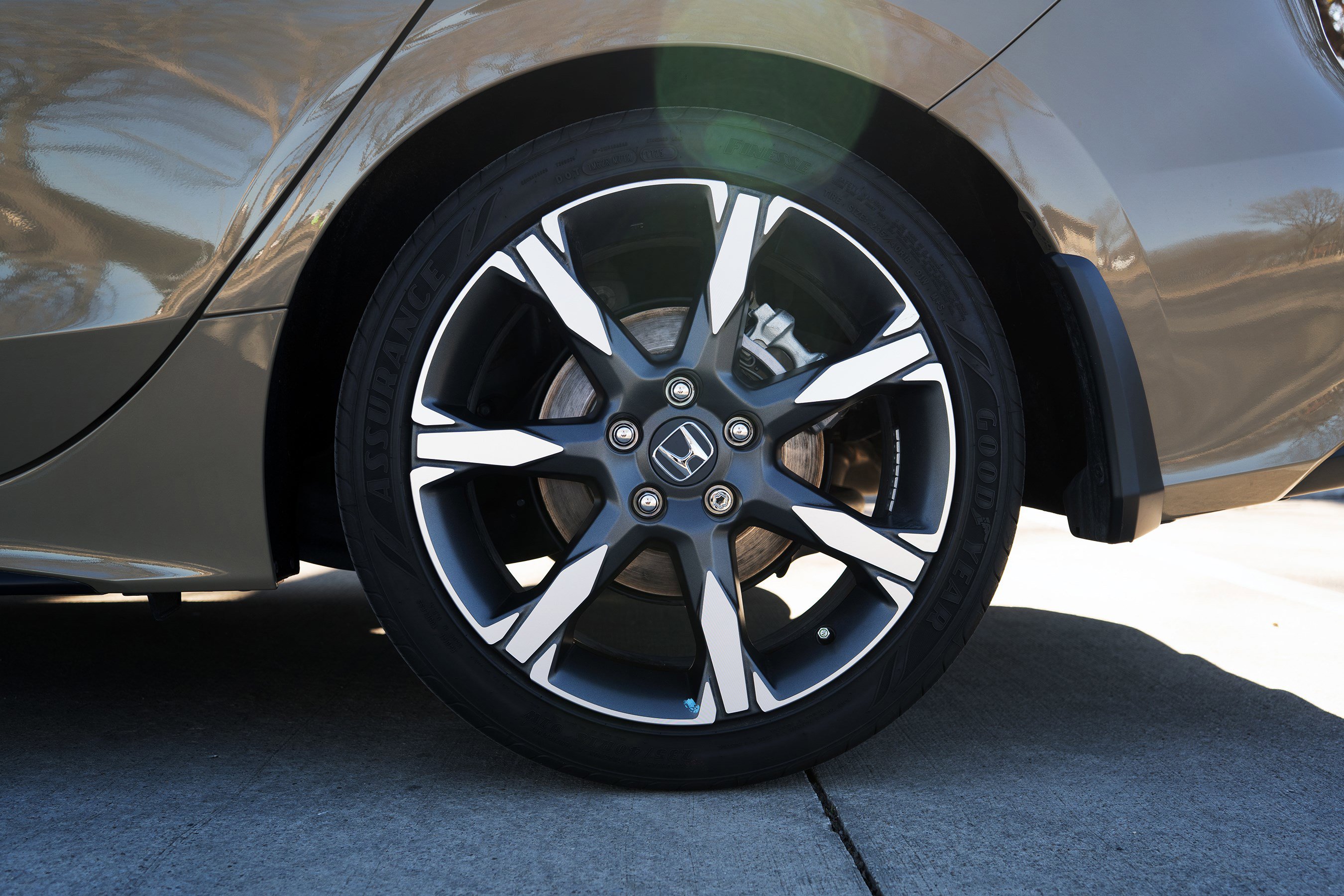 Certified 2025 Honda Civic Sport Touring image 15