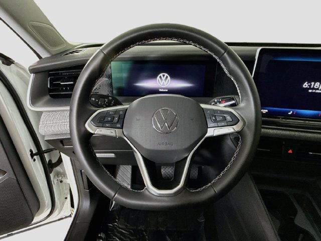 Used 2025 Volkswagen Tiguan S FWD image 12