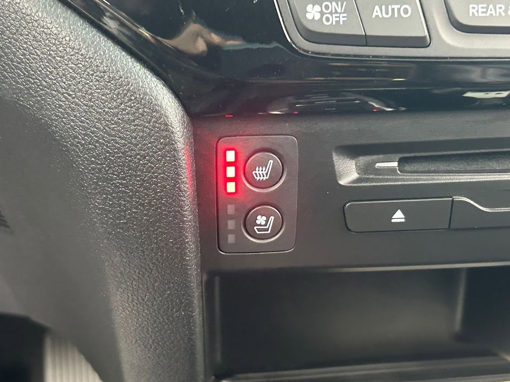 Used 2022 Honda Pilot Black Edition image 24