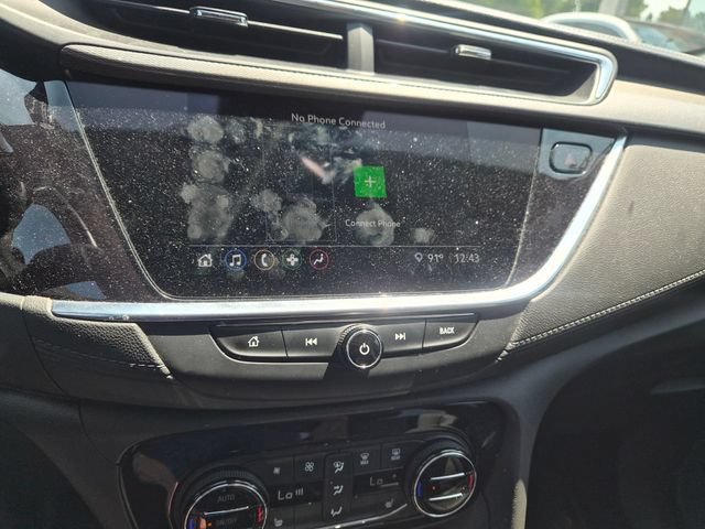 Used 2021 Buick Encore GX Essence FWD image 19