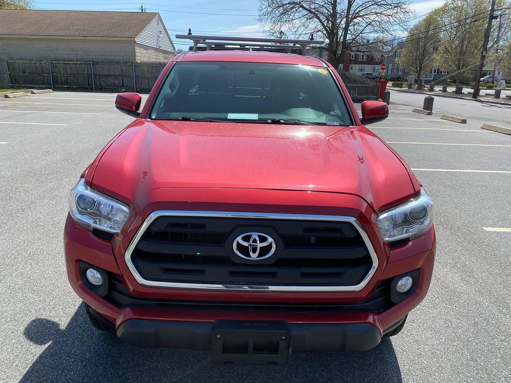 Used 2016 Toyota Tacoma SR5 image 3