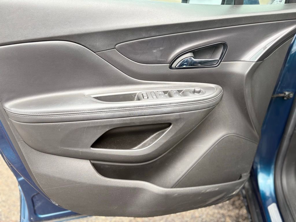 Used 2019 Buick Encore Preferred w/ Safety Package image 13