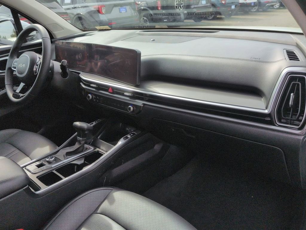 Used 2025 Kia Sorento S w/ Panoramic Sunroof Package image 31
