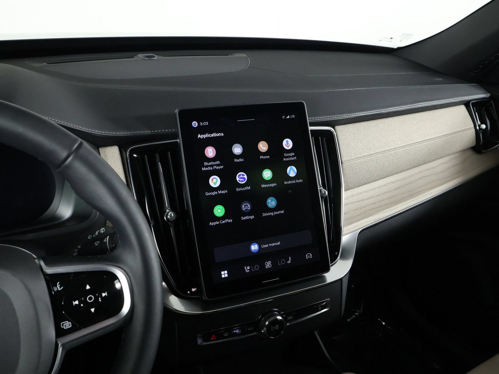 Certified 2026 Volvo XC90 B6 Plus w/ Protection Package AWD/4WD image 9