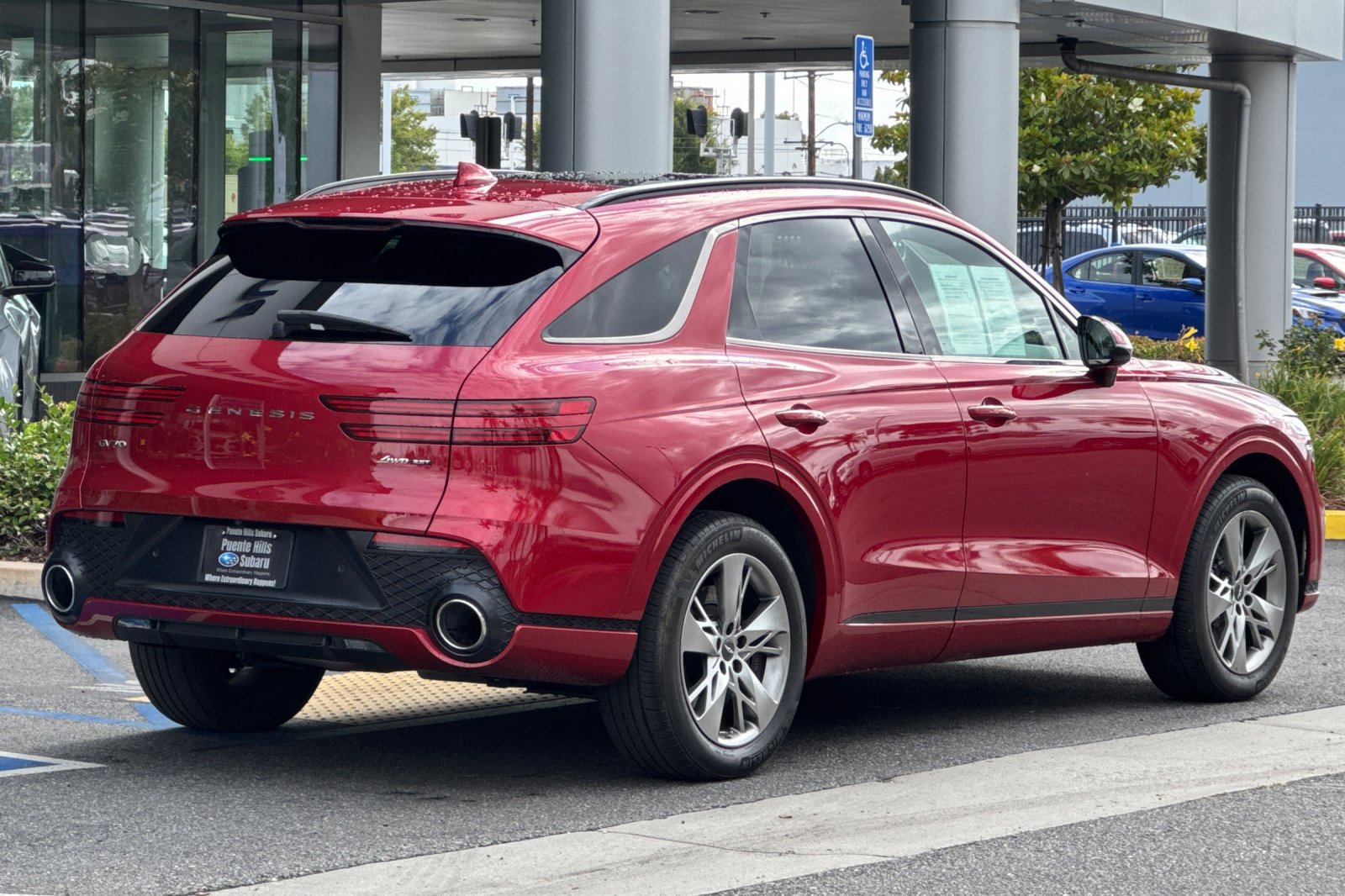Used 2024 Genesis GV70 3.5T Sport AWD/4WD image 4