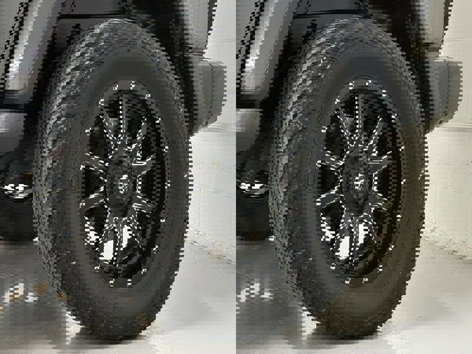 Used 2019 Jeep Wrangler Unlimited Sahara image 45