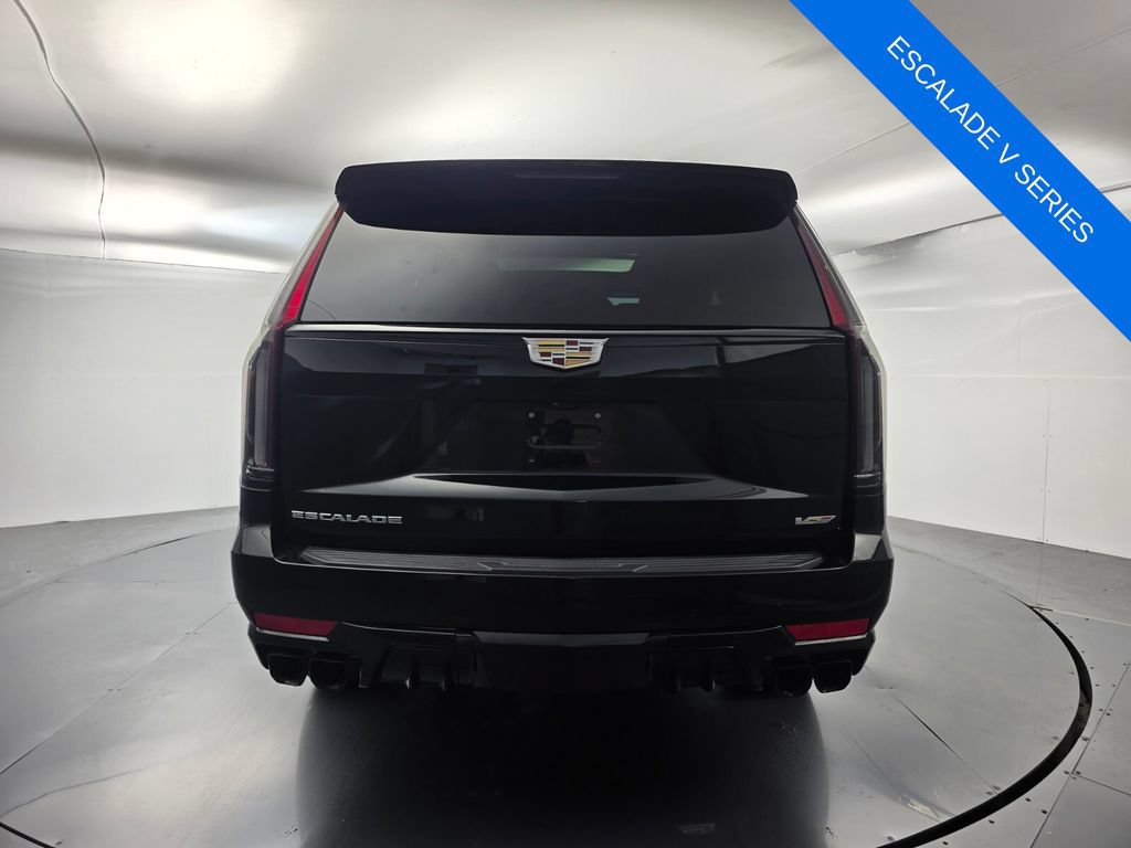 Used 2024 Cadillac Escalade V AWD/4WD image 5