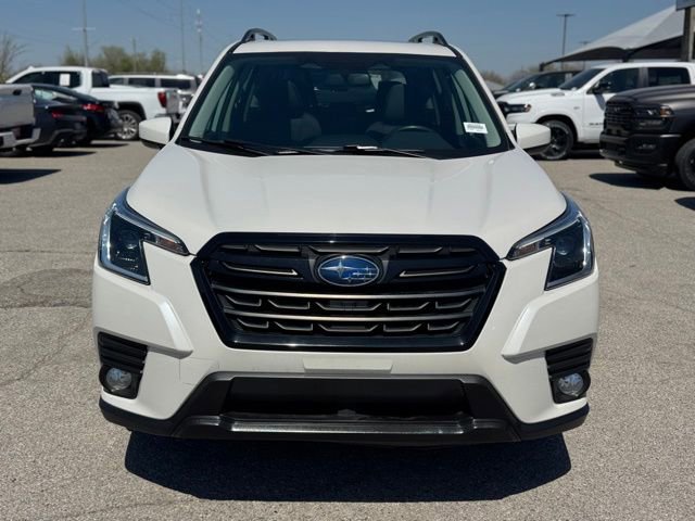 Used 2023 Subaru Forester Premium AWD/4WD image 2