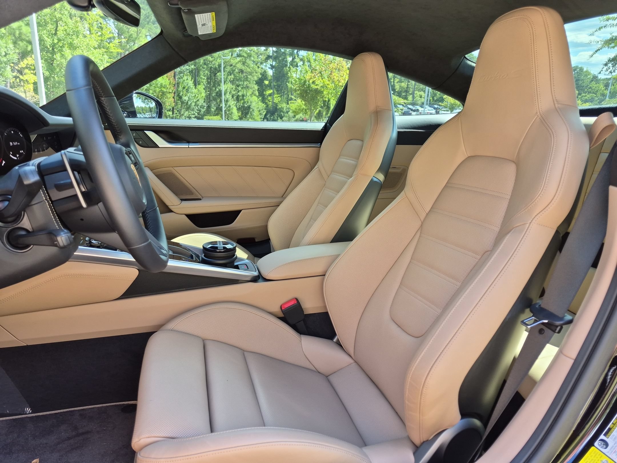 Certified 2022 Porsche 911 Turbo S AWD/4WD image 5