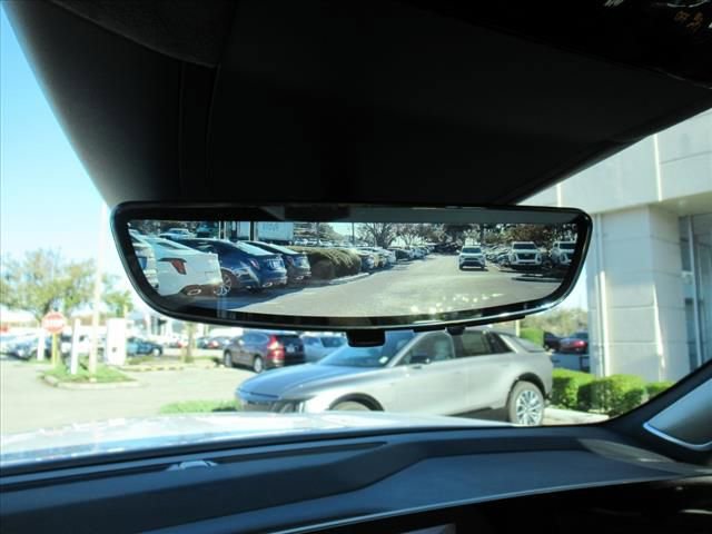 New 2025 Cadillac Escalade IQ Luxury 2 image 38