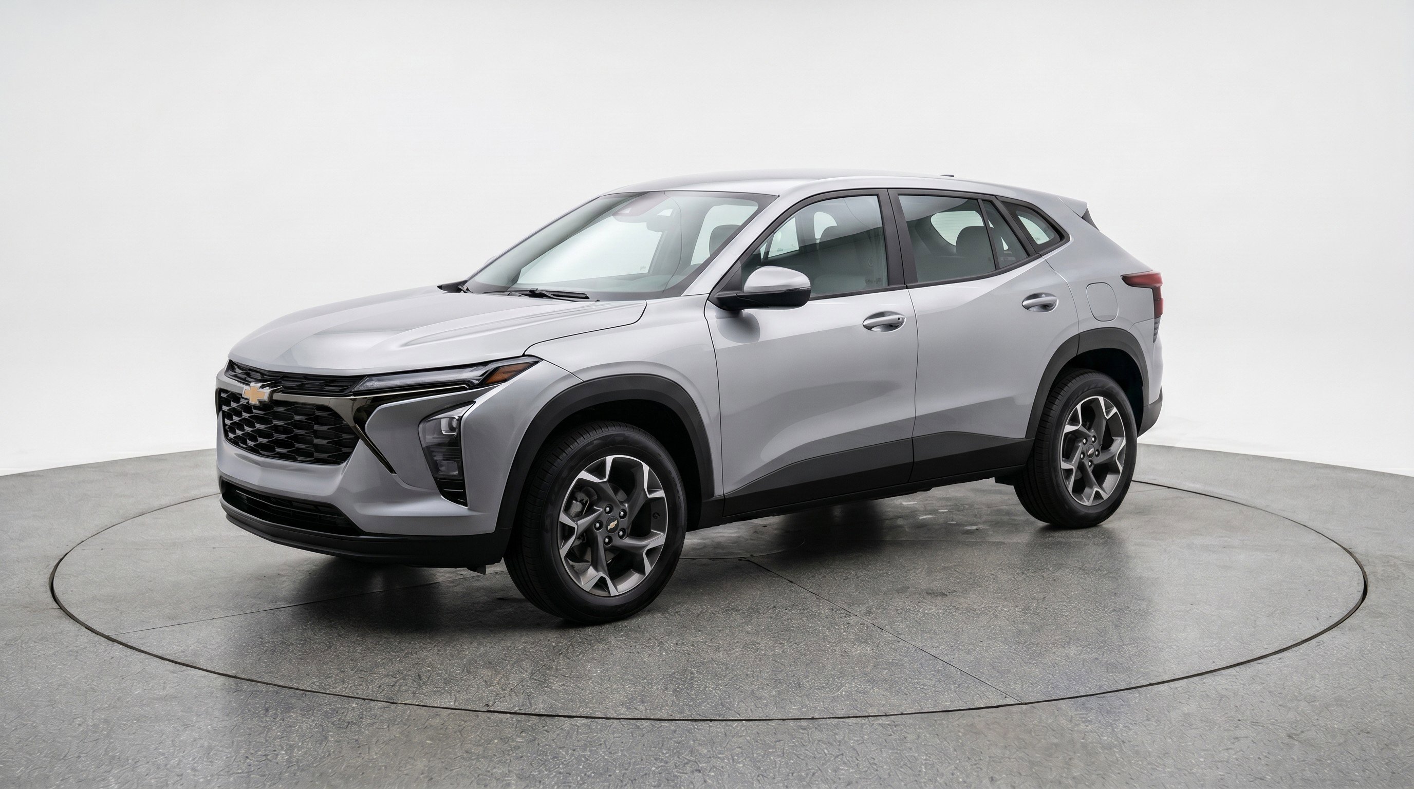 Used 2025 Chevrolet Trax LT FWD image 3