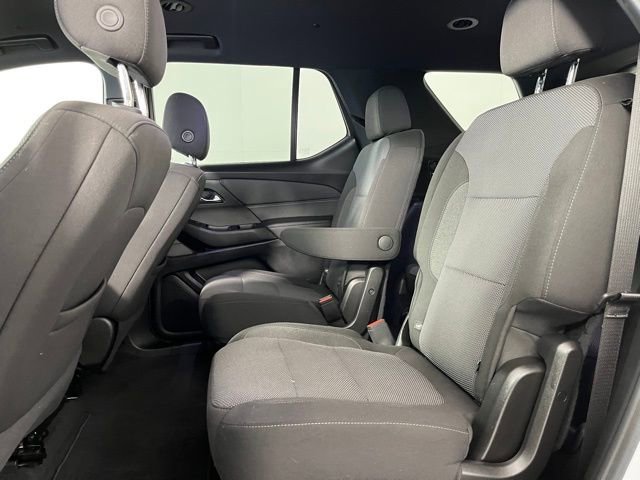 Used 2023 Chevrolet Traverse LT image 38