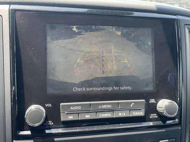 Used 2024 Nissan Titan SV w/ SV Convenience Package image 20