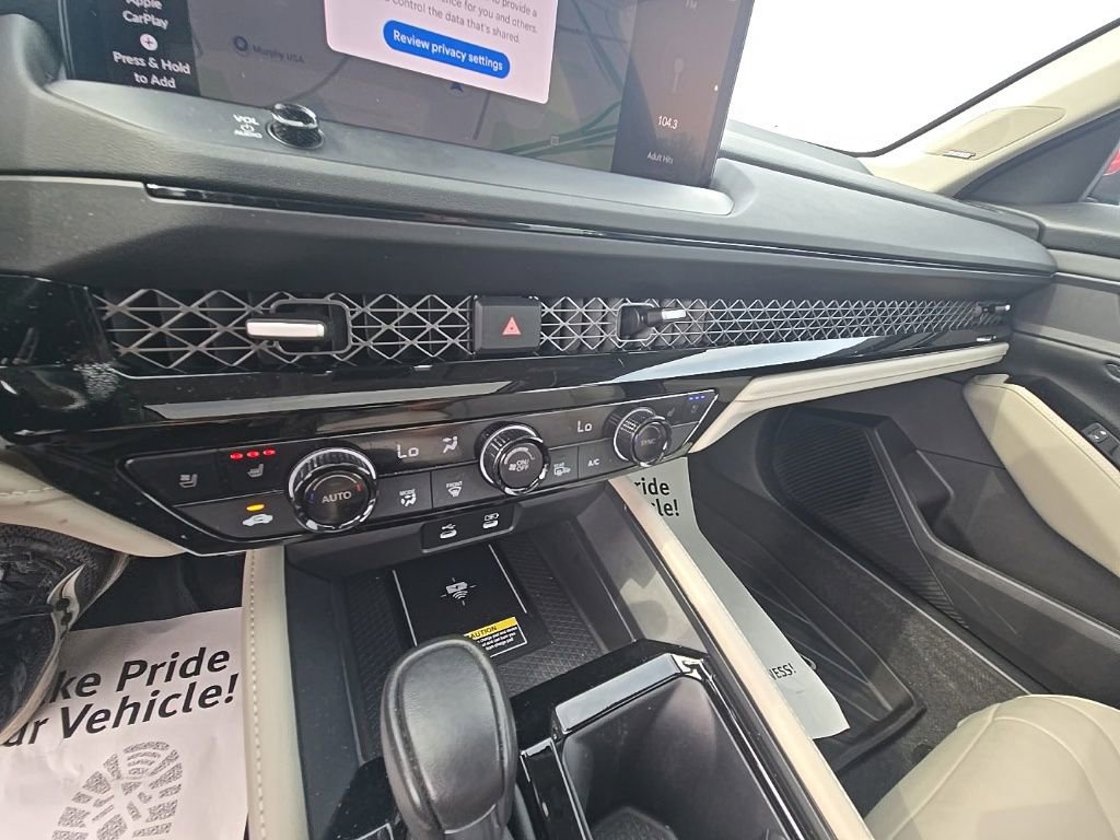 Used 2024 Honda Accord Touring image 22