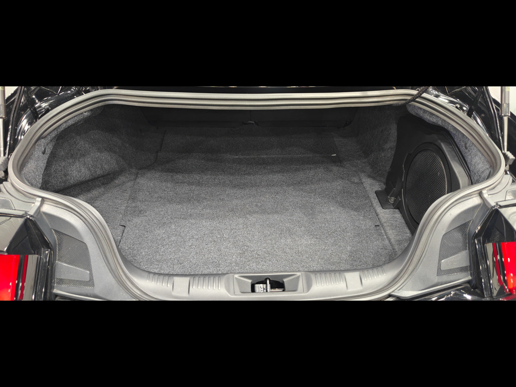 Used 2025 Ford Mustang Premium RWD image 29