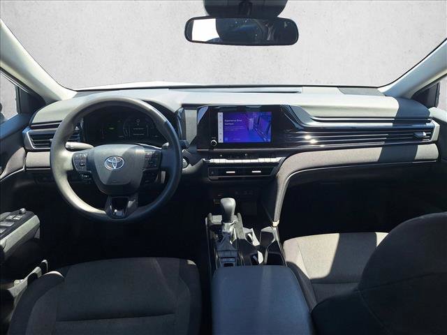Used 2025 Toyota Camry LE FWD image 16