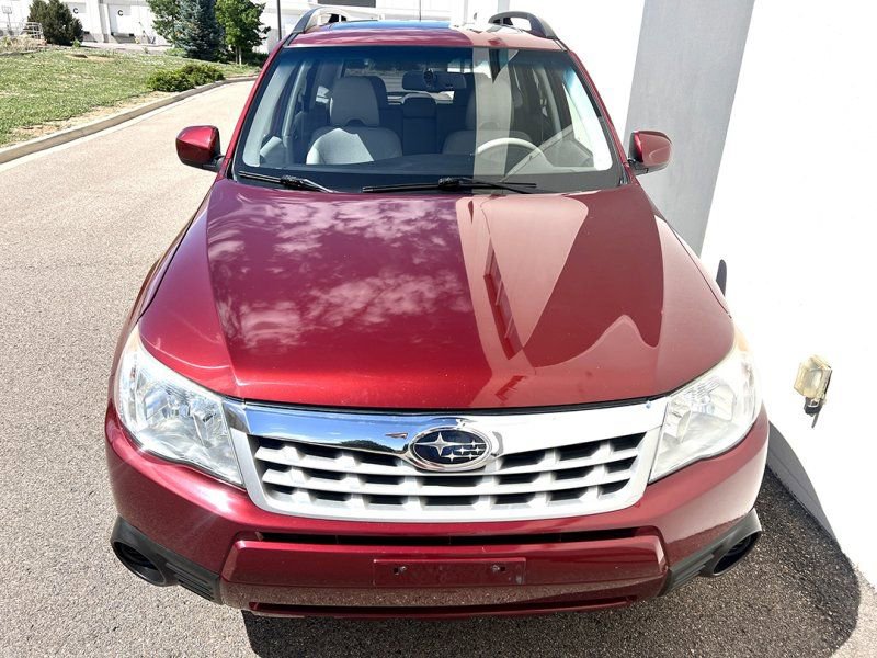 Used 2012 Subaru Forester 2.5X Premium AWD/4WD image 3