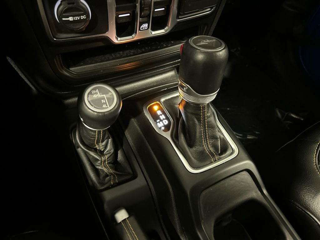 Used 2022 Jeep Gladiator Overland image 25