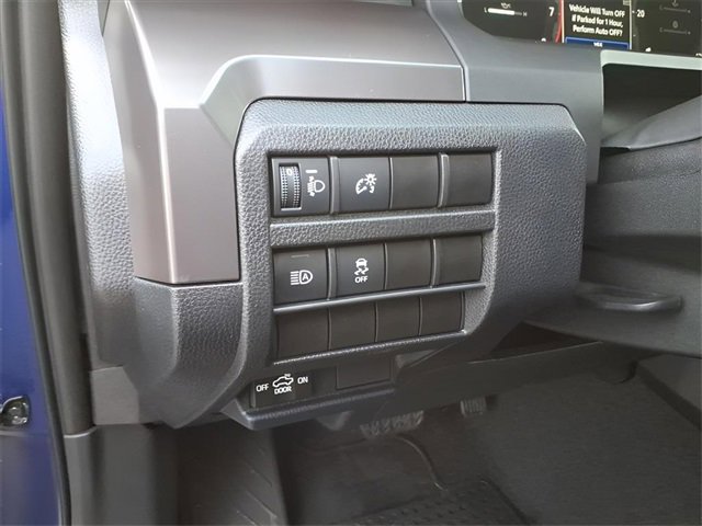 Used 2025 Toyota Tacoma SR5 image 14
